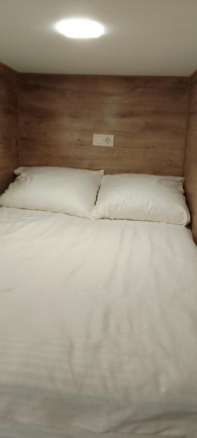 Hostel Voyage Kiev Dış mekan fotoğraf